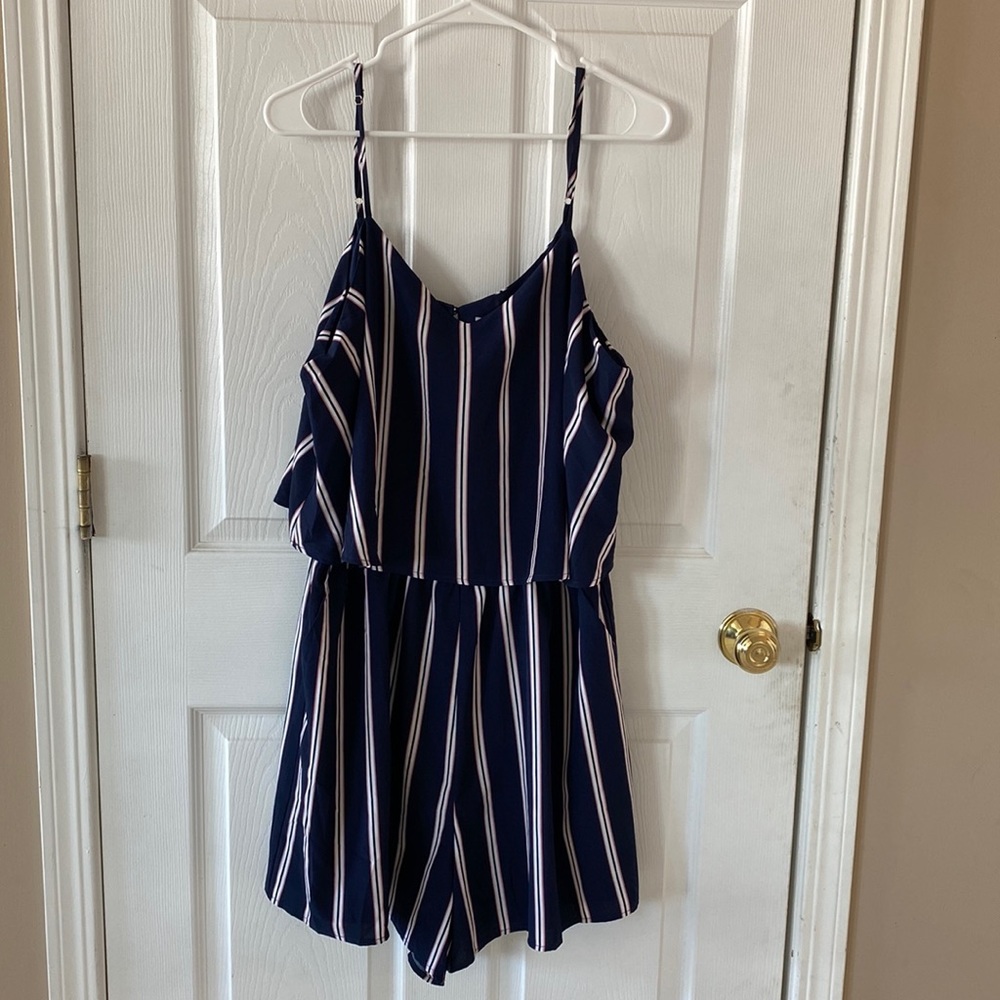 Perfectly Priscilla Navy Blue striped romper size 14/16 NWT